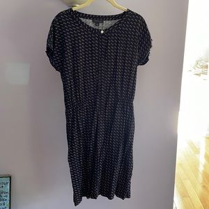 TH lightweight dress. Perfect for fall, especially, a teacher.